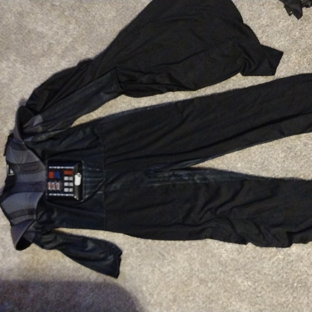 Darth VADER medium